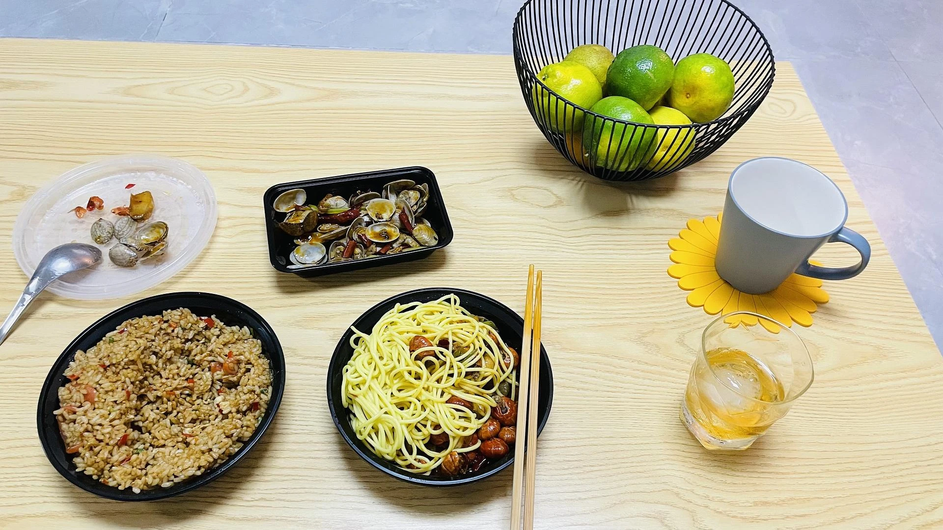 喝酒喝饱了😐
浪费了小徐的远程投喂 - 图1
