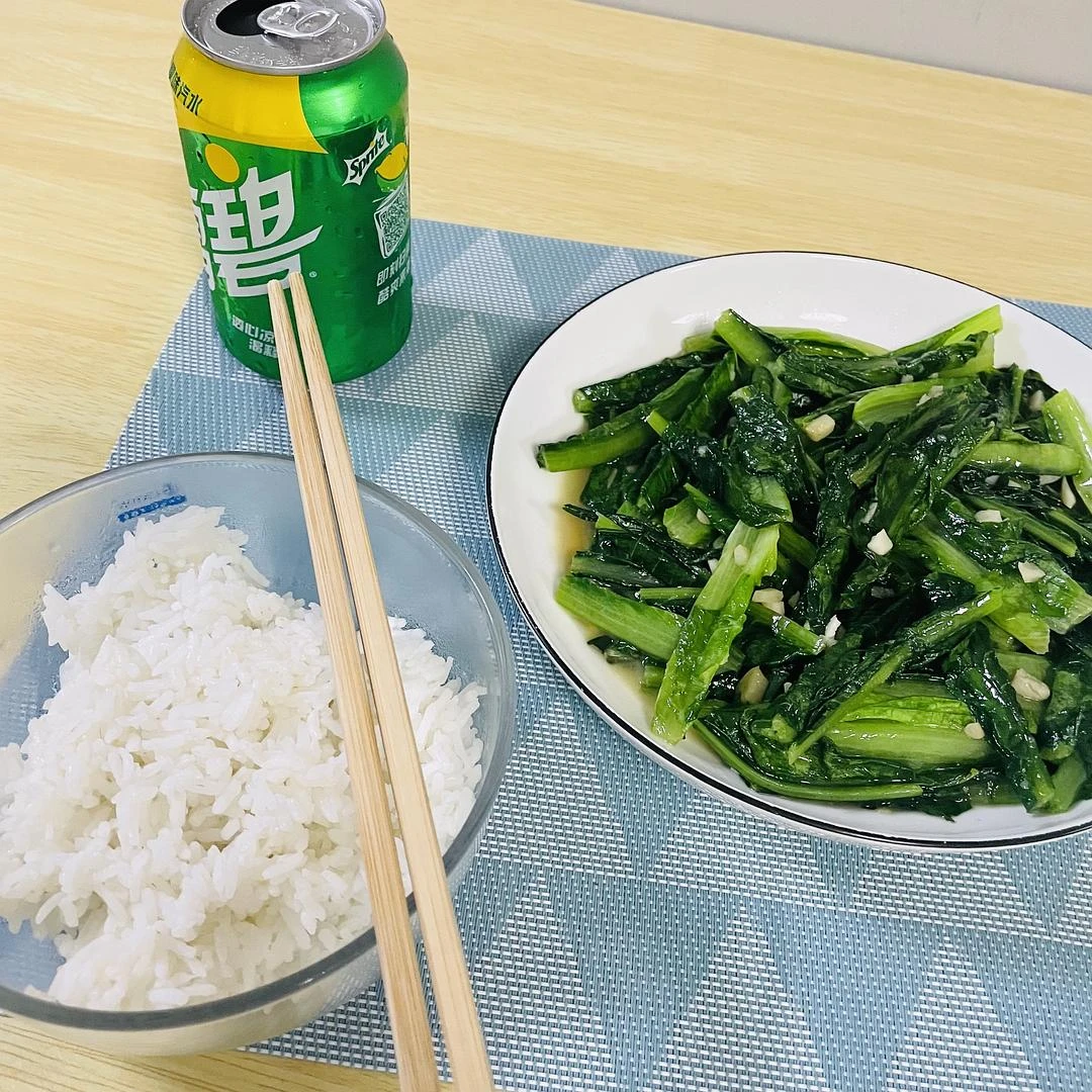 今天的油麦菜加点浏阳豆豉就完美了 - 图1