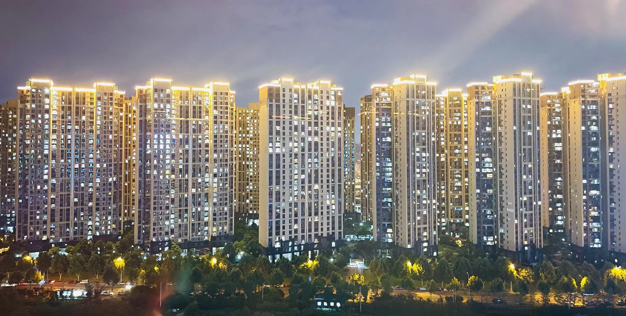 🌃 - 图1