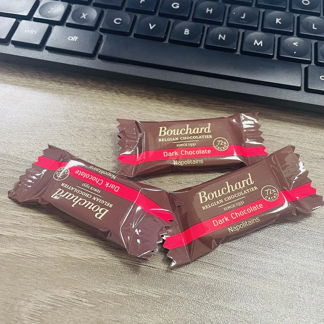 一焦虑就疯狂吃巧克力🍫 - 图1