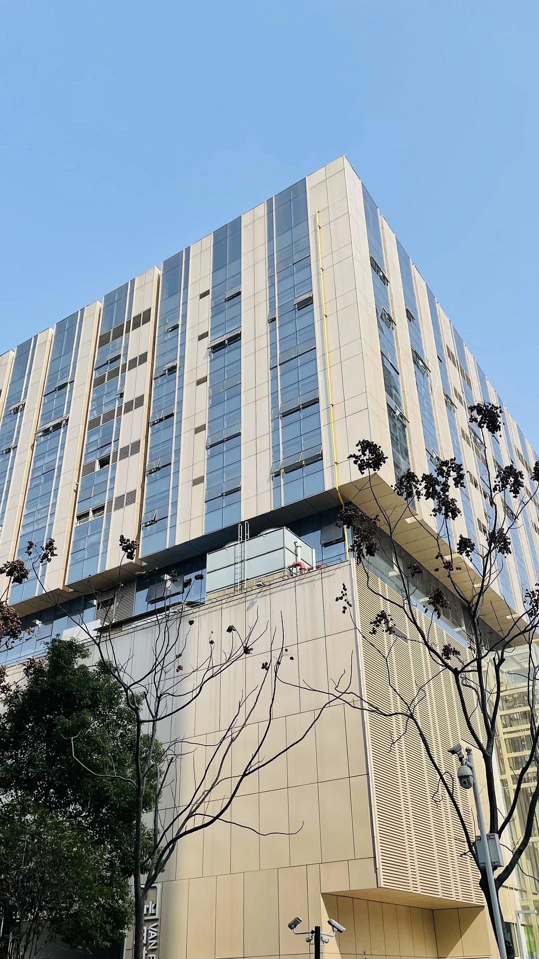 喜欢这座城市人少的时候 - 图2