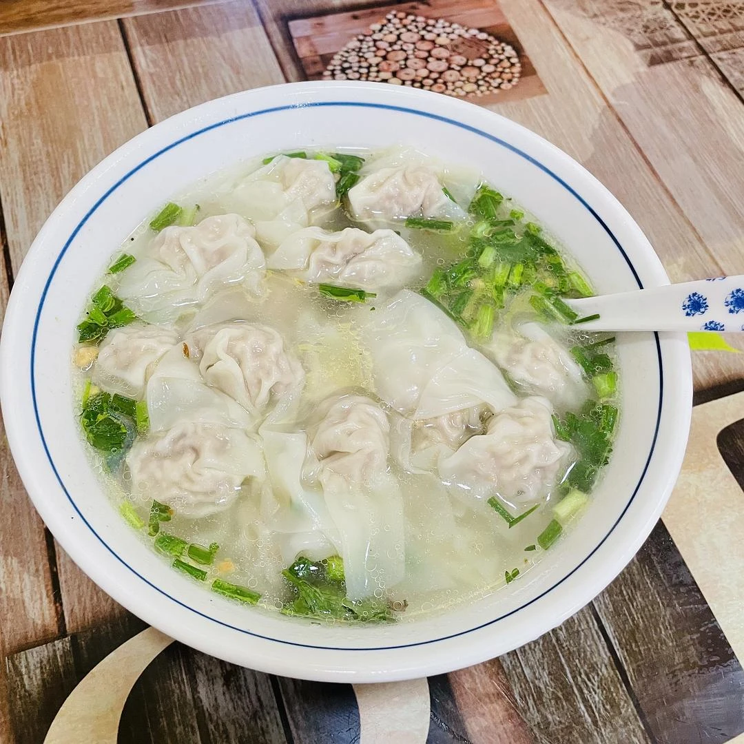 一碗看起来还不错的馄饨 - 图1
