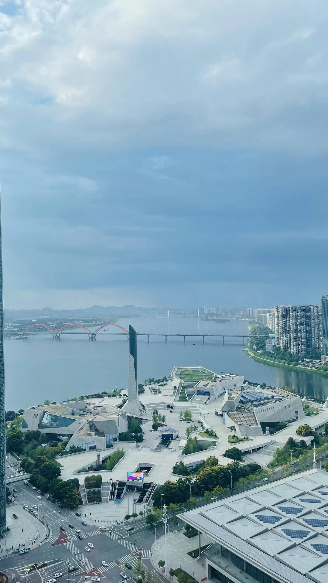 每天都有上不完的班🫥 - 图1