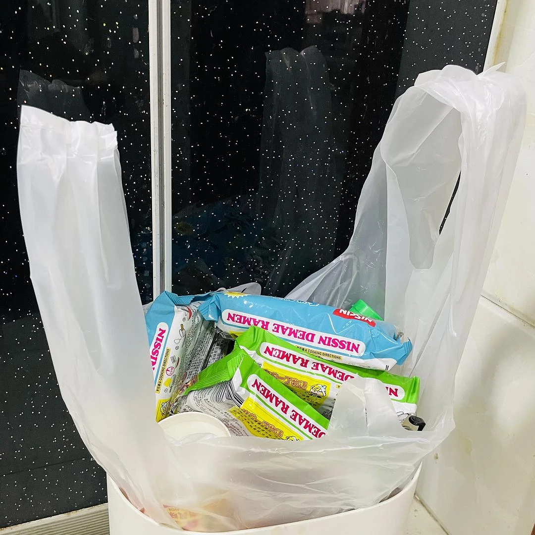 我真是浪费食物的一把好手，清理了一大袋过期食品� - 图1