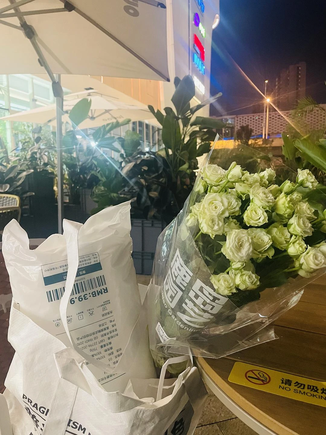 1.  鹿岛是除宜家外，第三好逛的家居店
2. - 图1