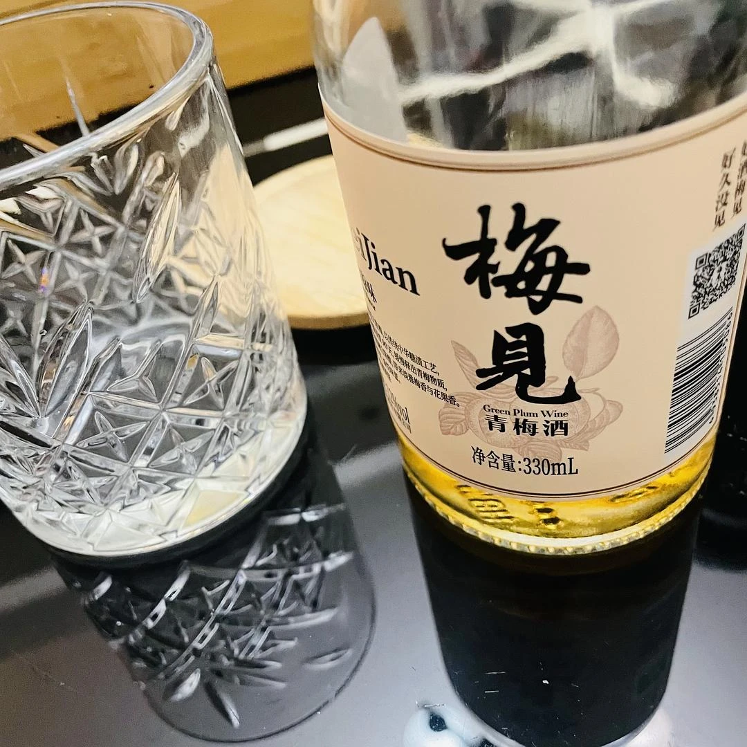 错了，是330ml，这玩意儿就像是喝加了冰糖的矿 - 图1