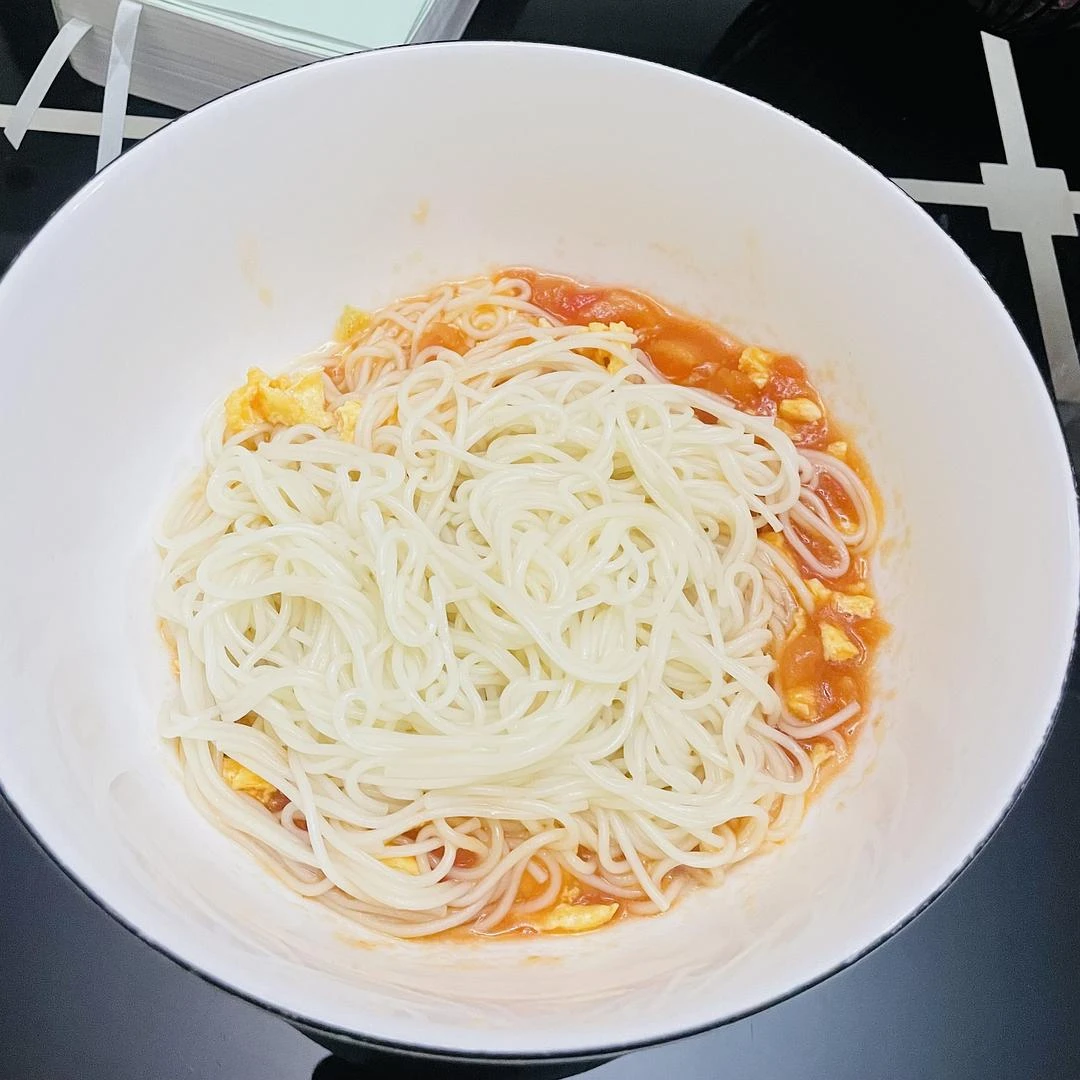 『番茄鸡蛋面』可以称之为『中式意面』🍝
#
我 - 图1