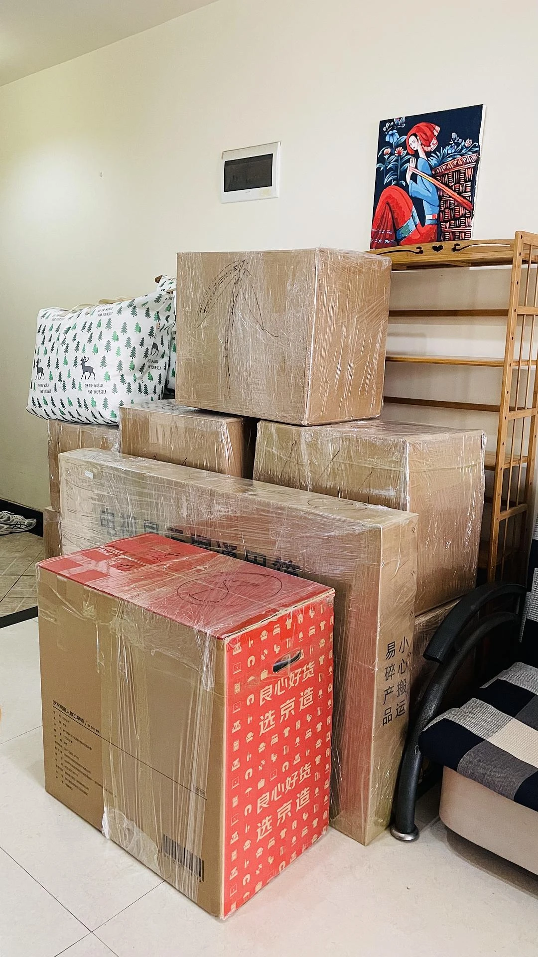 经过大半年时间的清理精简，还是剩有11件行李，不 - 图1