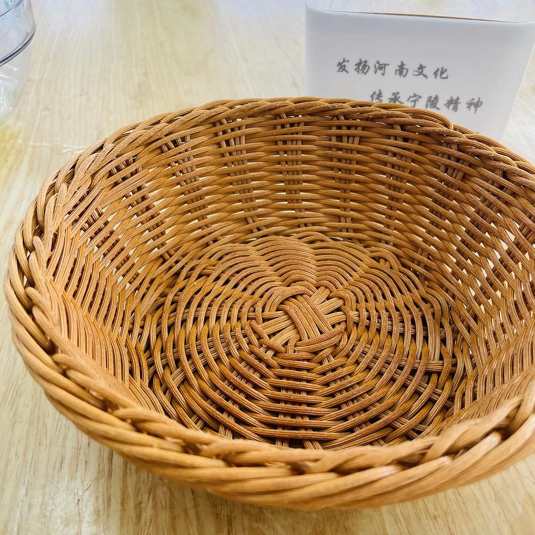 东北的包子我觉着已经够大了，没想到河南的直接用篮 - 图1