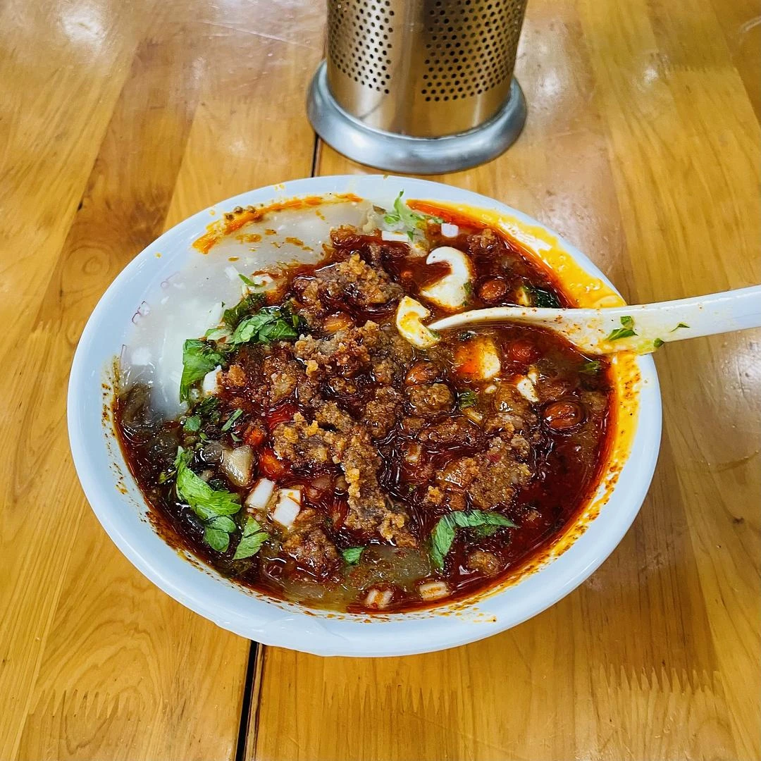 从小到大都是吃的甜豆腐脑，第一次吃牛肉豆腐脑，也 - 图1