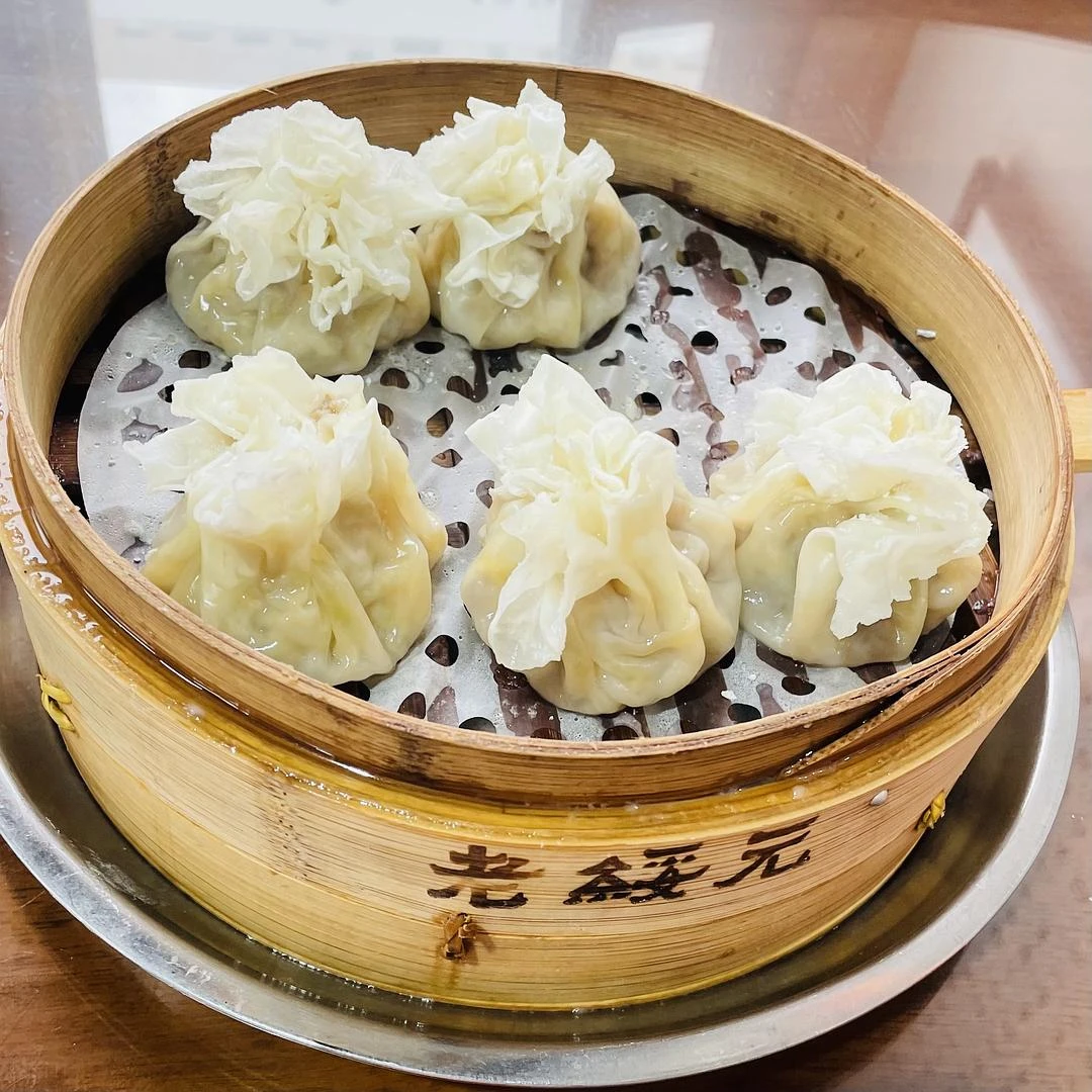 内蒙的烧卖跟饺子没啥区别
（除了外观） - 图1