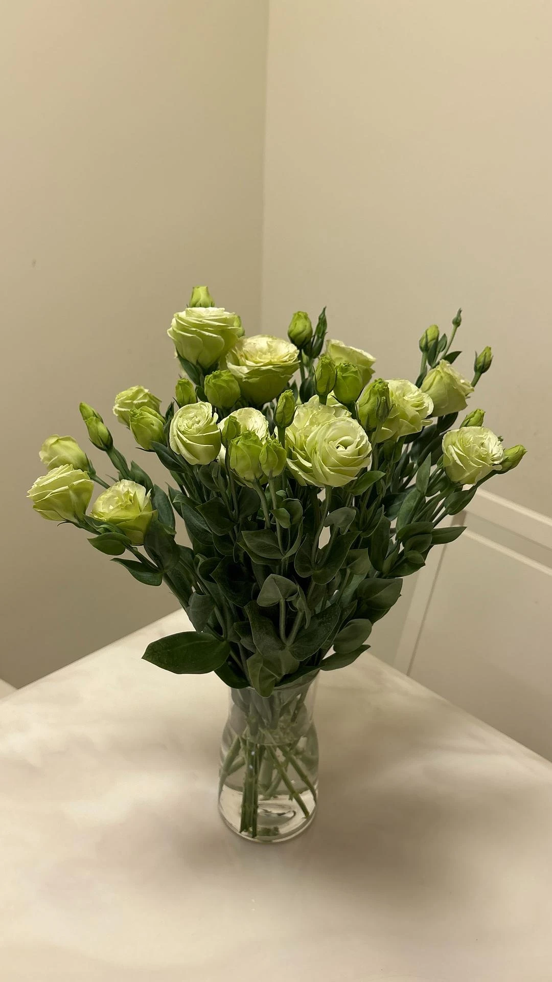 吃完饭回来的路上，买了一束花，家里没有醒花桶，花 - 图3
