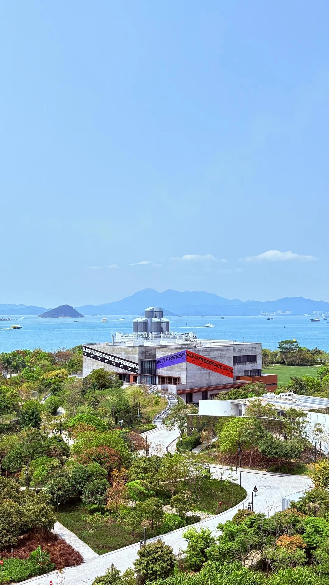 今天体验了一把深港通勤，上午去下午回，是真的累， - 图1