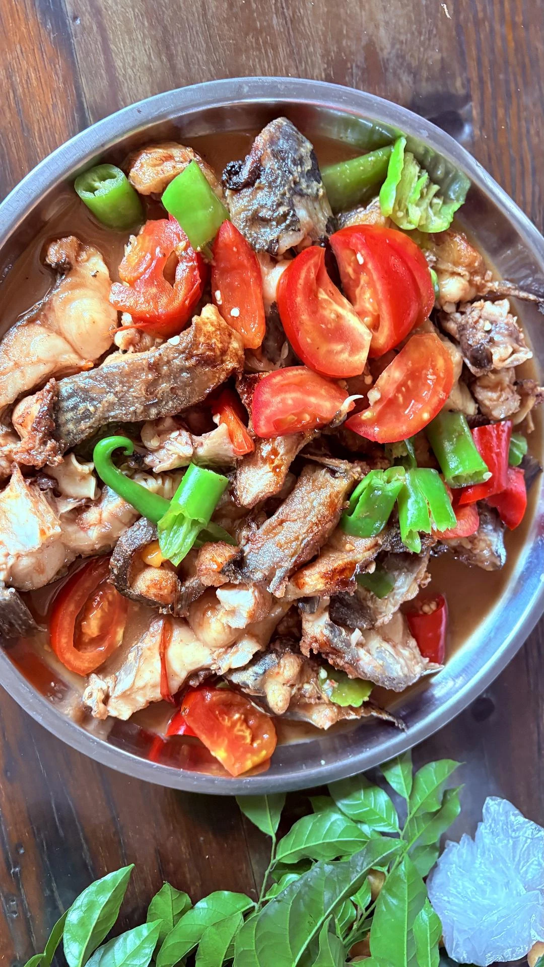 在阳朔的第二顿中饭，一家私房菜馆，顺便摘了一把老 - 图1