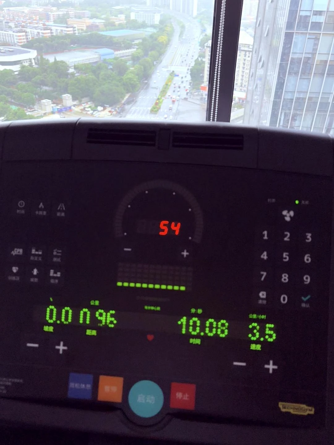 慢跑10分钟热身 - 图1